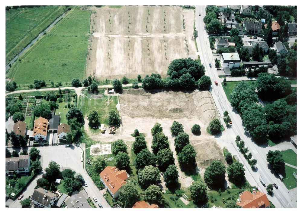 Luftaufnahme München - Baufläche an der Trabrennbahn in München - Daglfing.