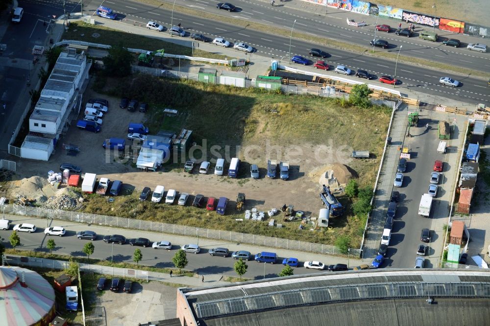 Berlin OT Friedrichshain von oben - Baufläche zum Neubauprojekt Quartier am Postbahnhof im Ortsteil Fredrichshain in Berlin