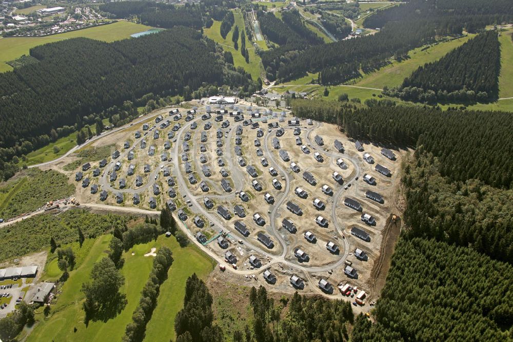 Winterberg aus der Vogelperspektive: Baugebiet Landal Ferienpark in Winterbeg, Nordrhein-Westfalen