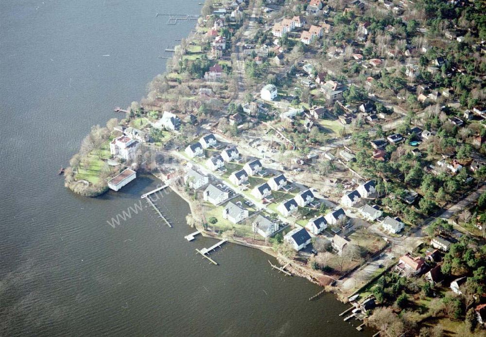 Zeuthen bei Berlin von oben - Baugelände der EDR GmbH am Zeuthener See