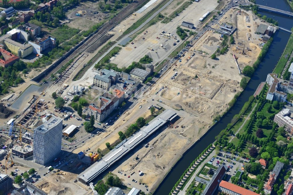 Berlin von oben - Baugeschehen auf dem Entwicklungsgebiet Europacity an der Heidestraße am Spreeufer im Ortsteil Moabit in Berlin - Mitte