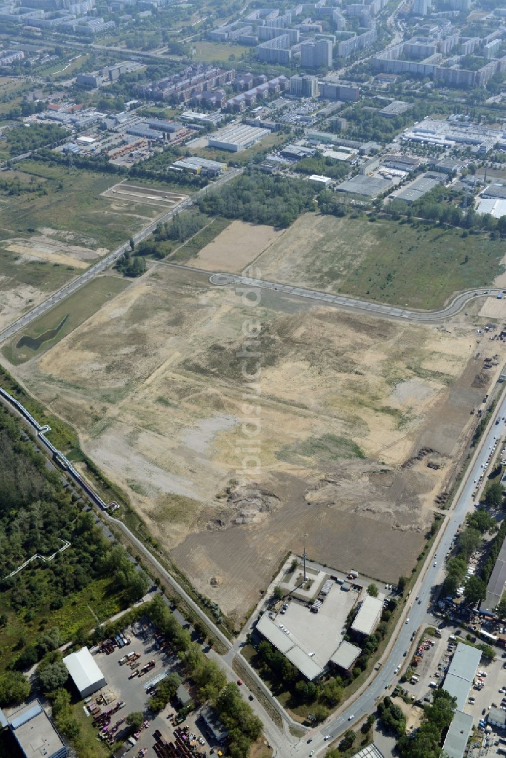 Berlin aus der Vogelperspektive: Baugrund auf dem Gelände des ehemaligen Klärwerks Falkenberg im Bezirk Marzahn-Hellersdorf in Berlin