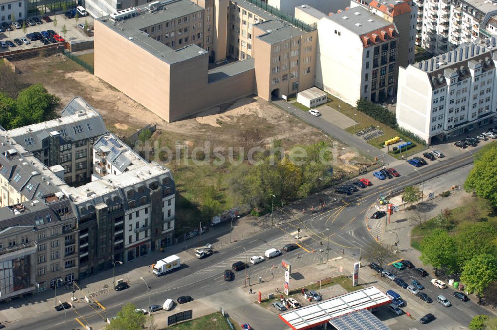 Luftbild Berlin - Baugrundstück an der Chausseestraße 88 in Berlin-Mitte