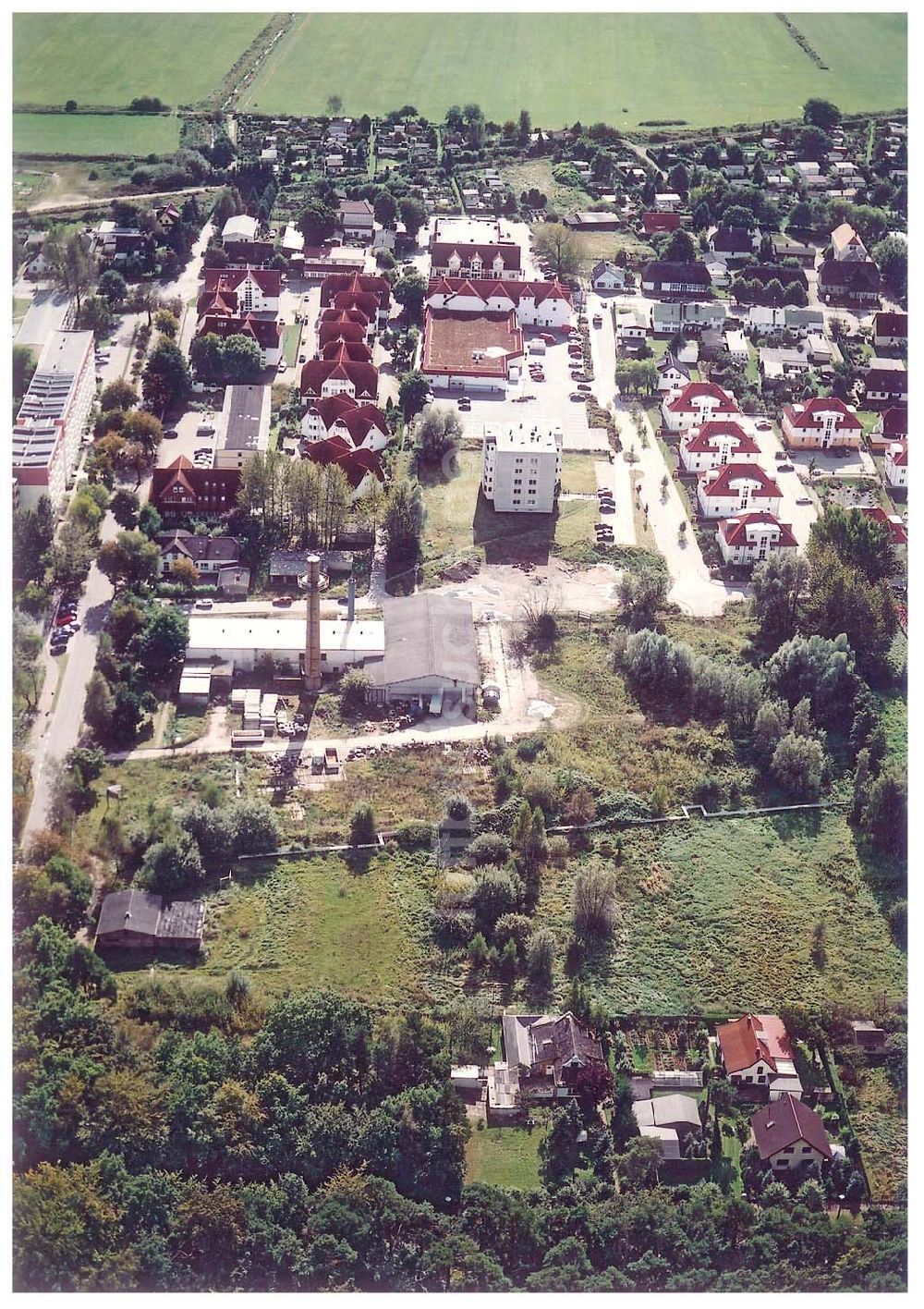 Graal-Müritz / Mecklenburg Vorpommern aus der Vogelperspektive: Bauland Eselswiese der HAWO KG in Graal - Müritz Mecklenburg Vorpommern / 27.09.02