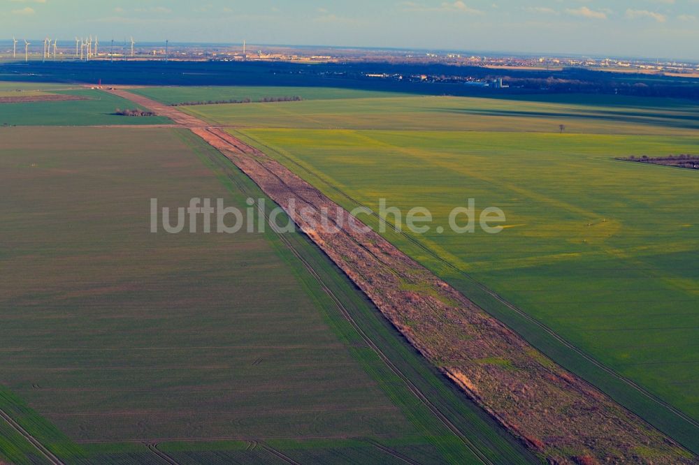 Luftaufnahme Meilendorf - Bauland des künftigen Straßenverlauf der B6n in Meilendorf im Bundesland Sachsen-Anhalt, Deutschland