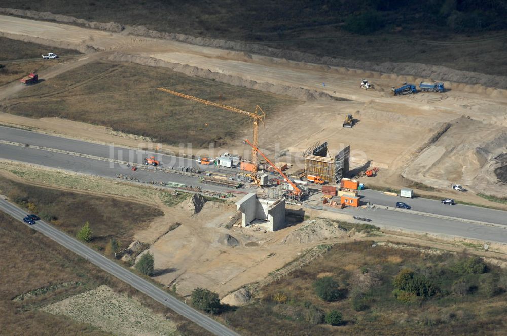 Luftaufnahme Schönefeld - Baulogistik am Neubaufeld zum Flughafen Berlin-Schönefeld BBI (SXF)