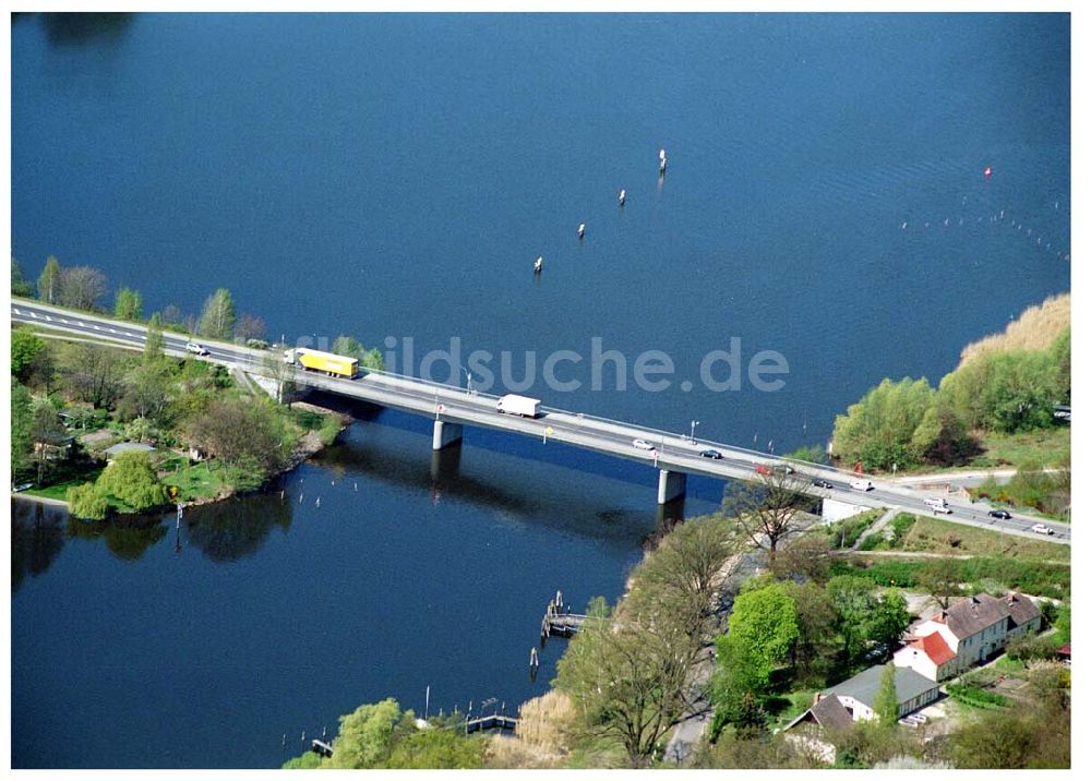 Brandenburg aus der Vogelperspektive: Baumgartenbrücke