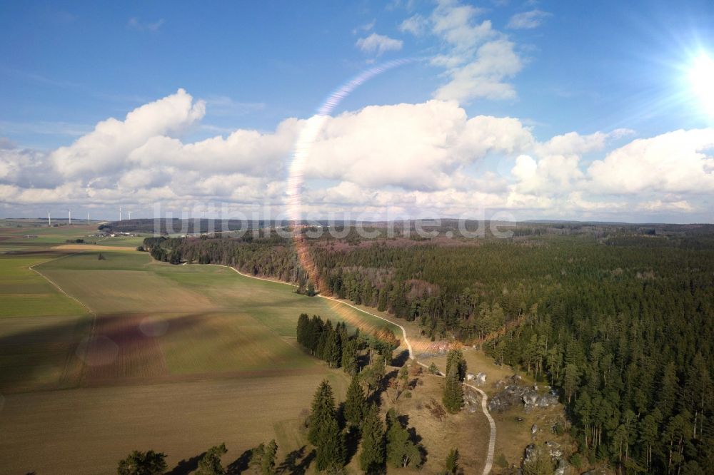 Luftaufnahme Steinheim am Albuch - Baumspitzen in einem Waldgebiet im Ortsteil Söhnstetten in Steinheim am Albuch im Bundesland Baden-Württemberg