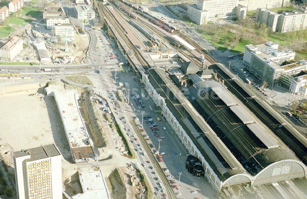 Dresden / Sachsen von oben - Bauprojekt vor dem Dresdner Hauptbahnhof