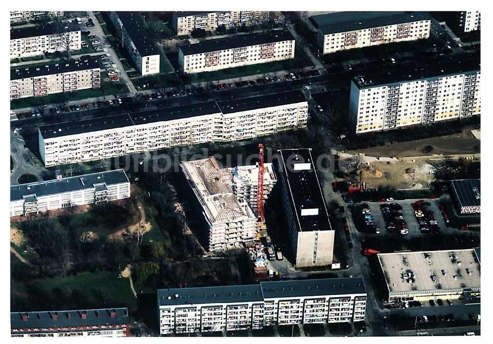 Berlin-Weißensee von oben - Baustelle der Albert-Schweizer-Stiftung auf dem Gelände des Altenpflegeheimes an der Buschallee in Berlin Weißensee