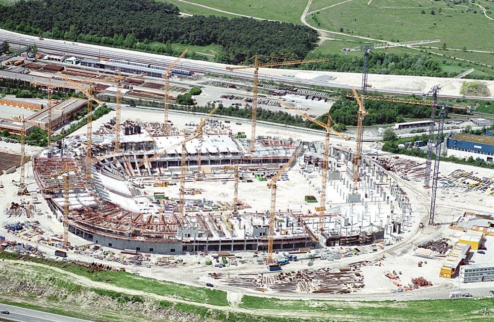 München von oben - Baustelle der Allianz Arena in München im Bundesland Bayern