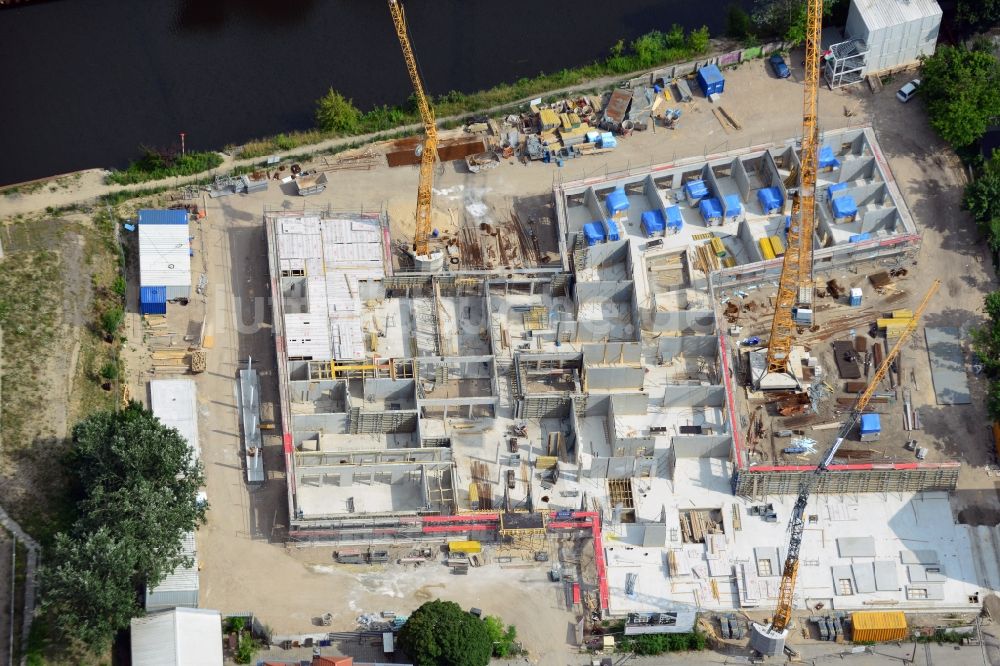 Berlin aus der Vogelperspektive: Baustelle eines Altenpflegeheimes im Ortsteil Baumschulenweg im Bezirk Treptow-Köpernick in Berlin im Bundesland Brandenburg