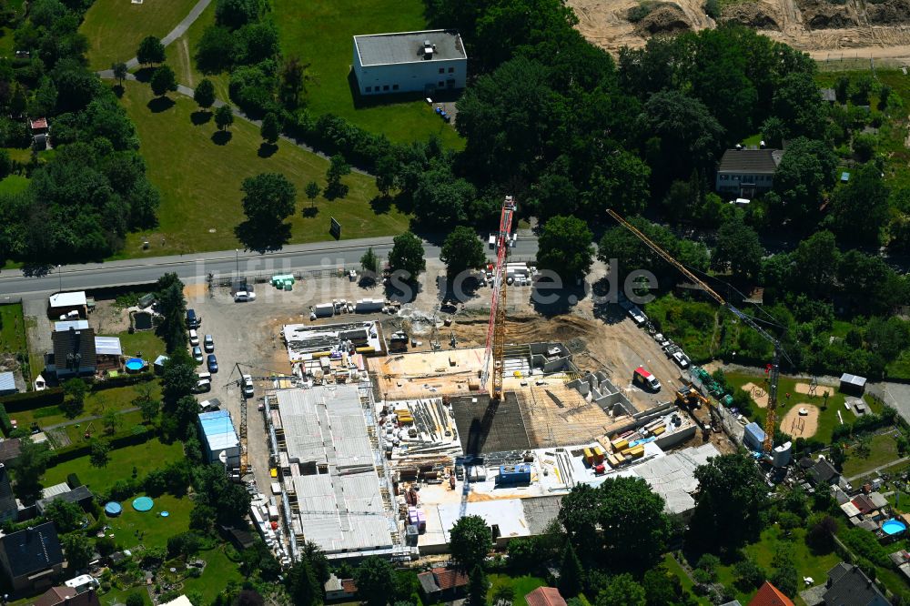 Wolfsburg aus der Vogelperspektive: Baustelle altersgerechter Wohnanlage in Wolfsburg im Bundesland Niedersachsen, Deutschland