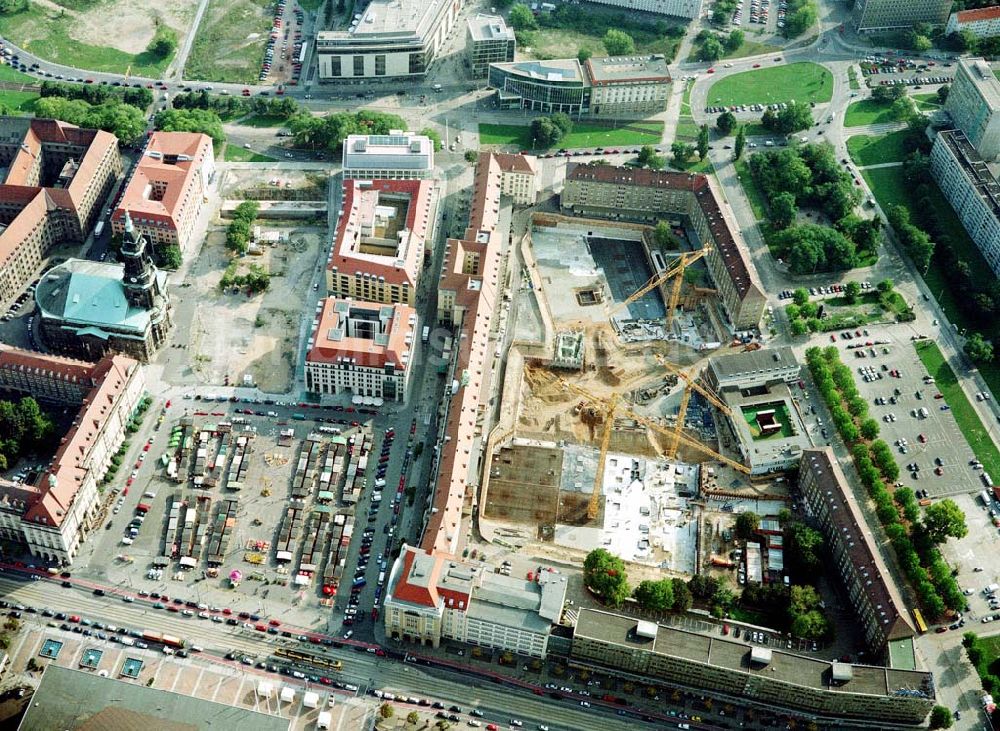 Luftaufnahme Dresden / Sachsen - Baustelle der Altmarkt-Galerie der ECE in der Dresdner Innenstadt.