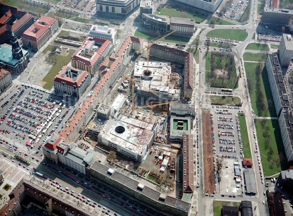 Luftaufnahme Dresden - Baustelle der Altmarkt-Galerie der ECE in der Dresdner Innenstadt.