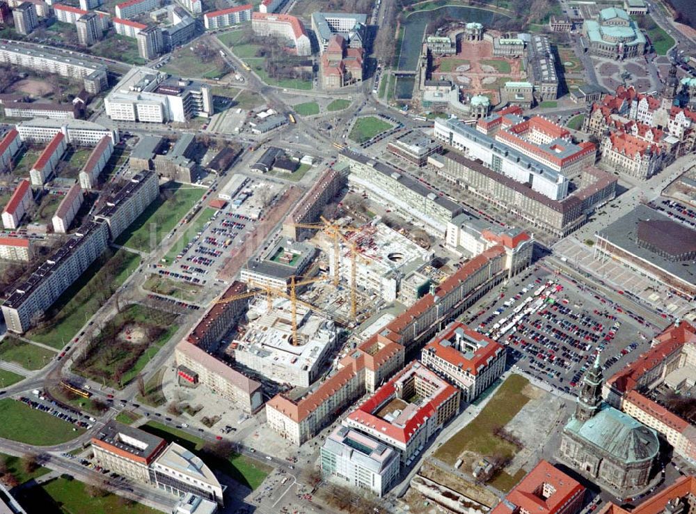 Luftbild Dresden - Baustelle der Altmarkt-Galerie der ECE in der Dresdner Innenstadt.