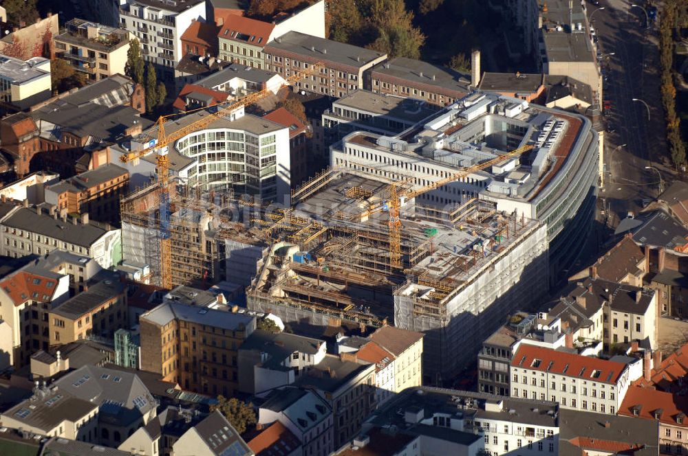 Luftaufnahme Berlin - Baustelle des AOK-Bundesverbandes Rosenthaler Hof in Berlin-Mitte