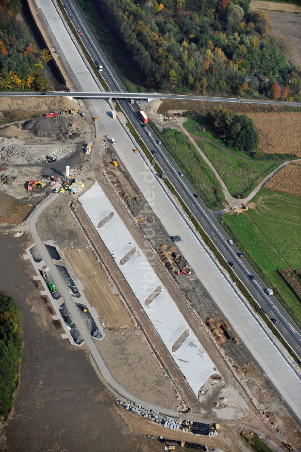 Luftbild Butschbach-Hesselbach - Baustelle Ausbau Autobahn A 5