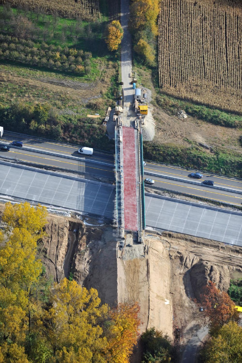 Weitenung aus der Vogelperspektive: Baustelle Ausbau Autobahn A 5