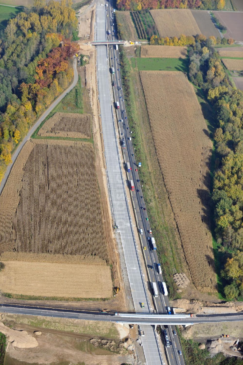 Weitenung aus der Vogelperspektive: Baustelle Ausbau Autobahn A 5