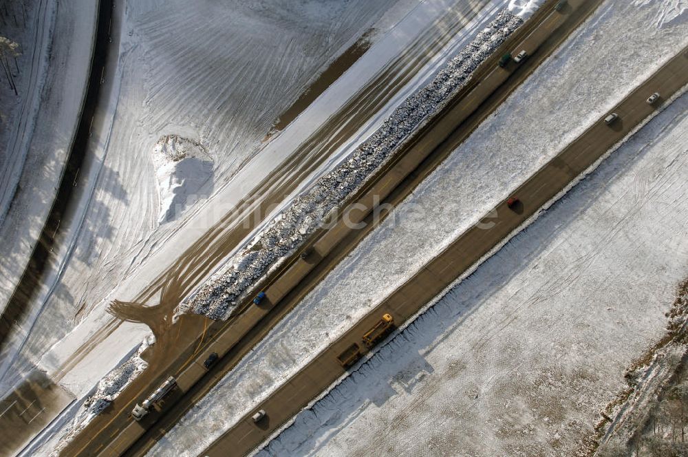 Luftbild Nuthetal - Baustelle vom Um- und Ausbau des Autobahndreieck Nuthetal (A 10 und A 115)