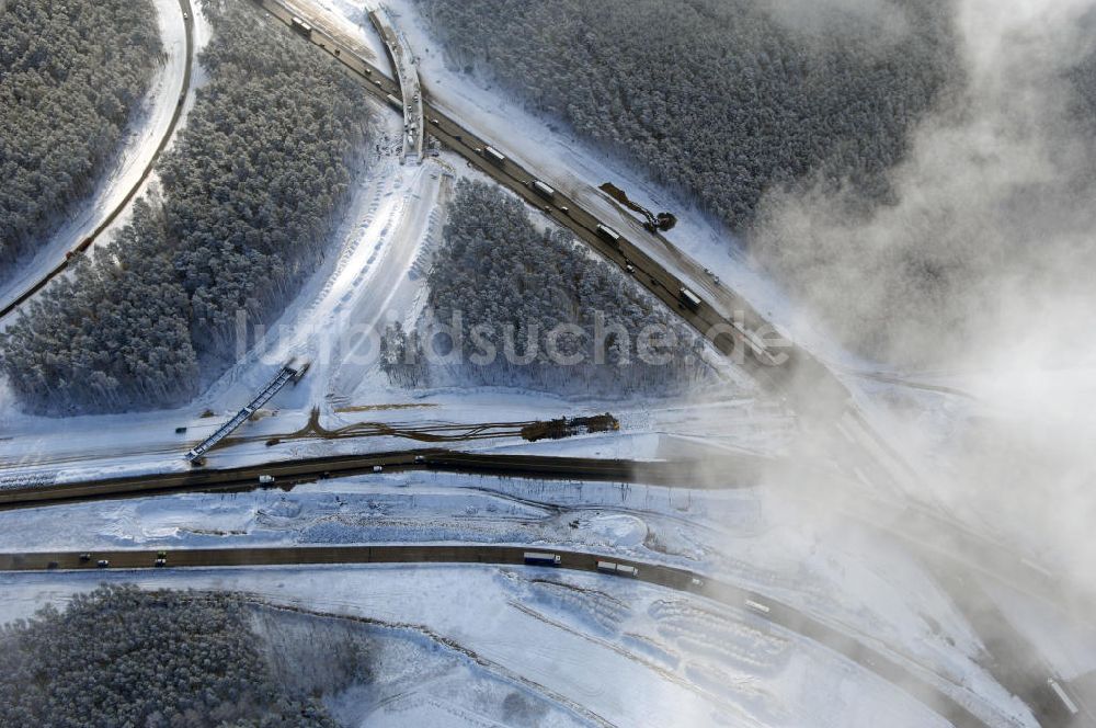 Luftbild Nuthetal - Baustelle vom Um- und Ausbau des Autobahndreieck Nuthetal (A 10 und A 115)