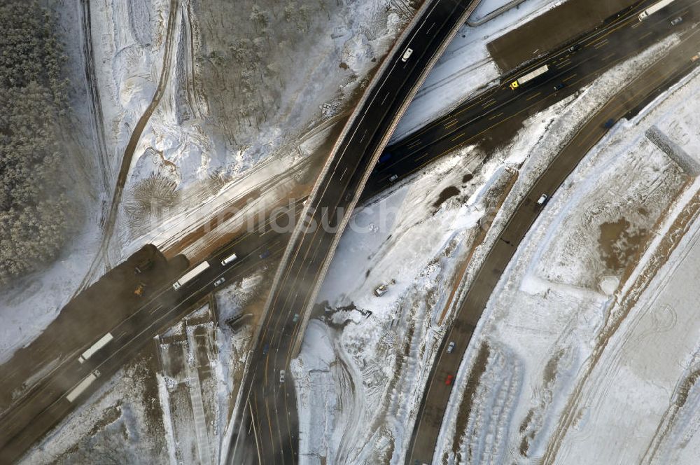 Nuthetal von oben - Baustelle vom Um- und Ausbau des Autobahndreieck Nuthetal (A 10 und A 115)