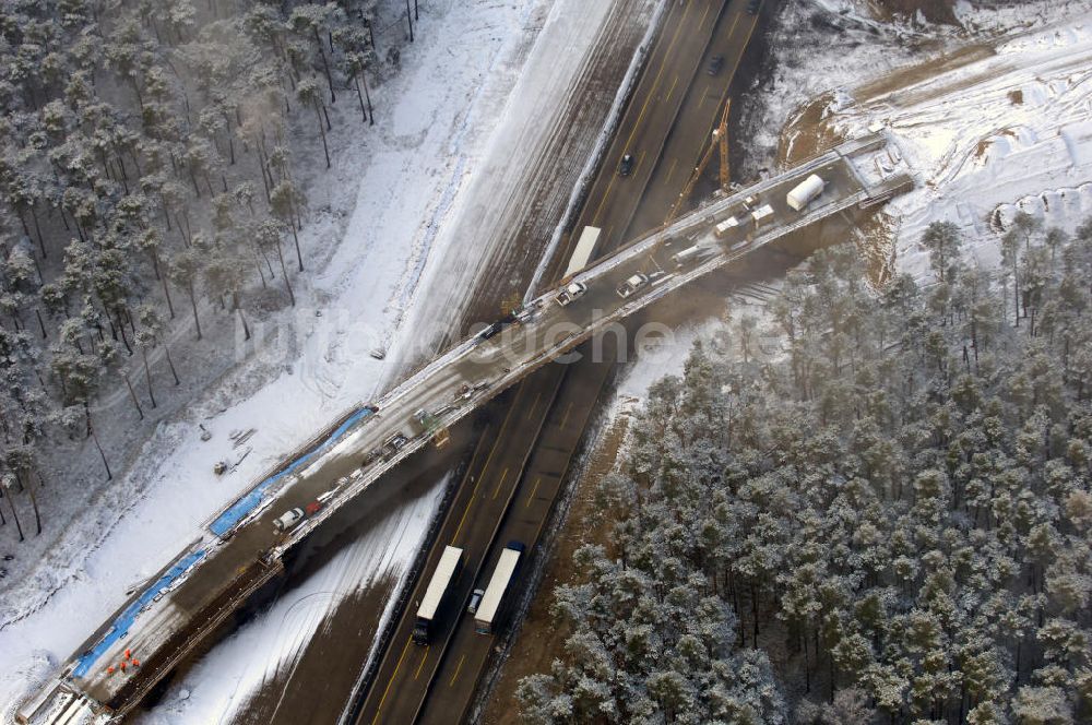 Luftbild Nuthetal - Baustelle vom Um- und Ausbau des Autobahndreieck Nuthetal (A 10 und A 115)