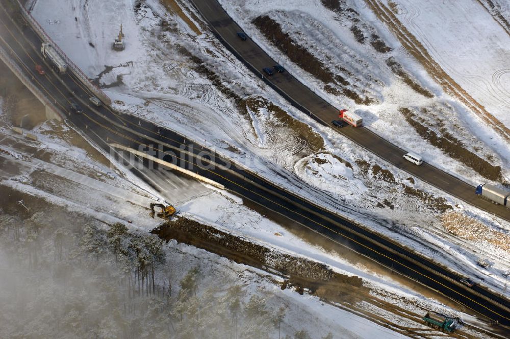 Luftaufnahme Nuthetal - Baustelle vom Um- und Ausbau des Autobahndreieck Nuthetal (A 10 und A 115)