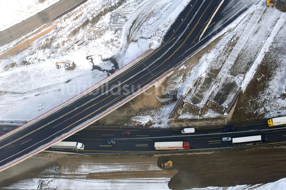 Luftbild Nuthetal - Baustelle vom Um- und Ausbau des Autobahndreieck Nuthetal (A 10 und A 115)