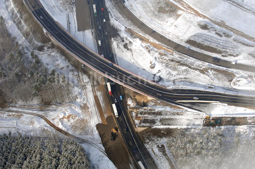 Luftbild Nuthetal - Baustelle vom Um- und Ausbau des Autobahndreieck Nuthetal (A 10 und A 115)