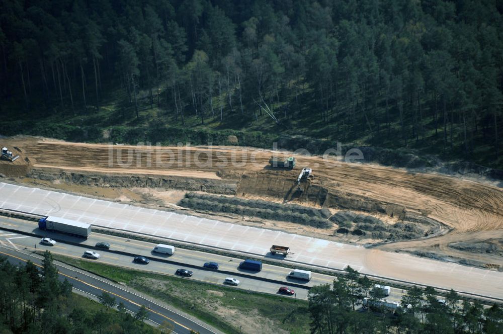 Nuthetal aus der Vogelperspektive: Baustelle vom Um- und Ausbau des Autobahndreieck Nuthetal (A 10 und A 115)