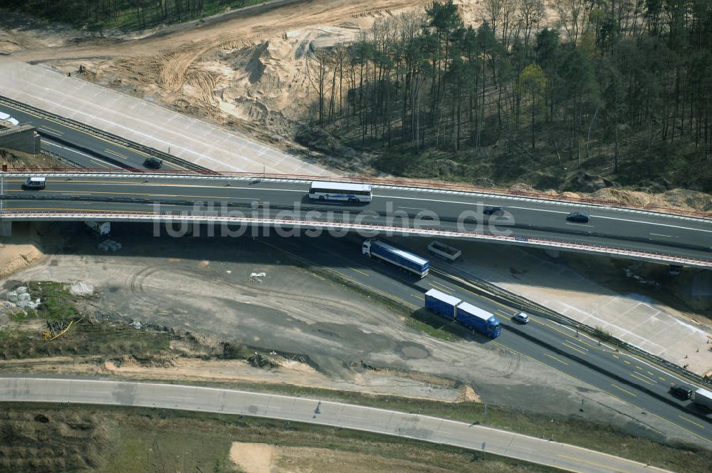 Luftaufnahme Nuthetal - Baustelle vom Um- und Ausbau des Autobahndreieck Nuthetal (A 10 und A 115)