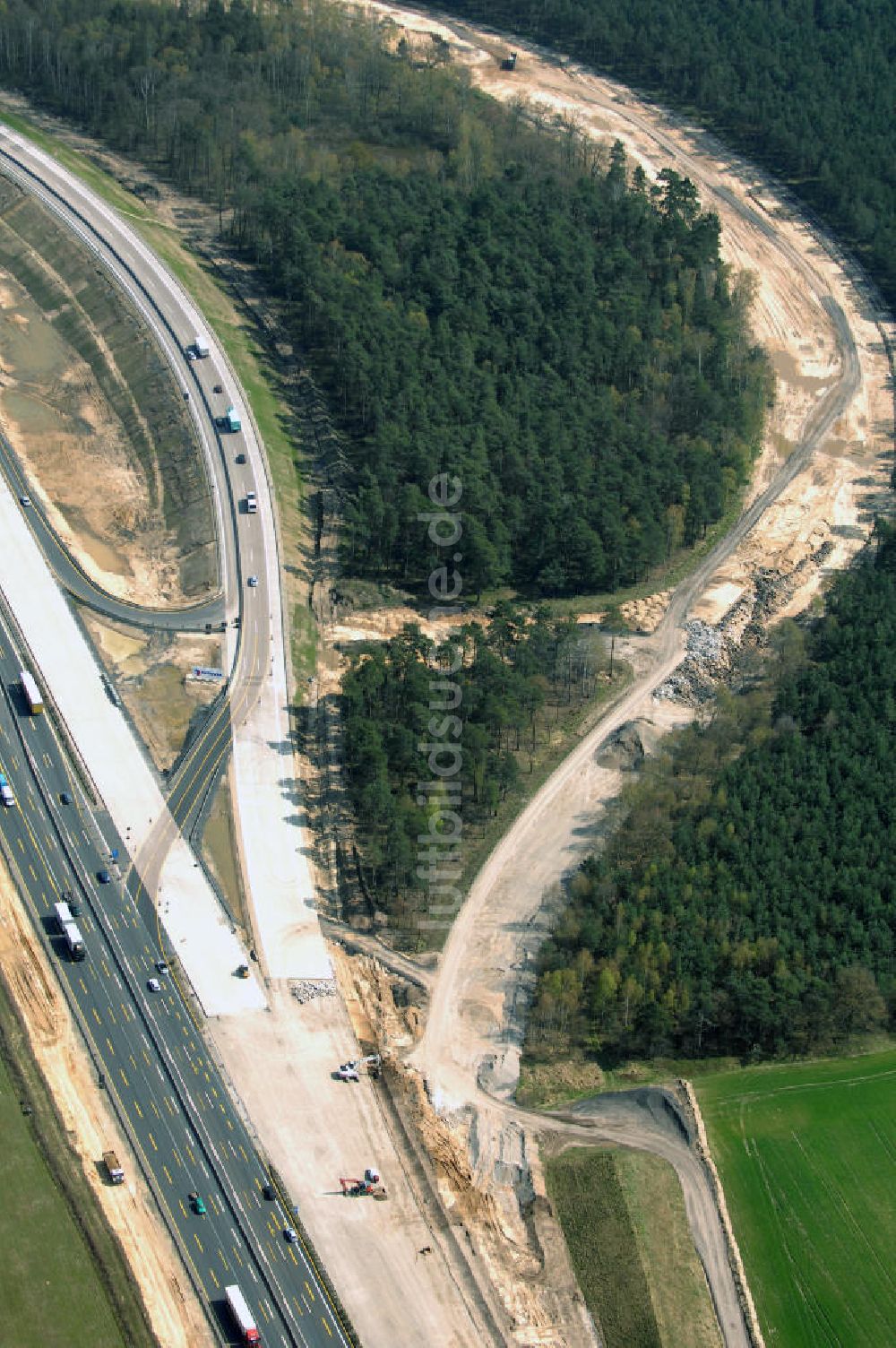 Luftaufnahme Nuthetal - Baustelle vom Um- und Ausbau des Autobahndreieck Nuthetal (A 10 und A 115)