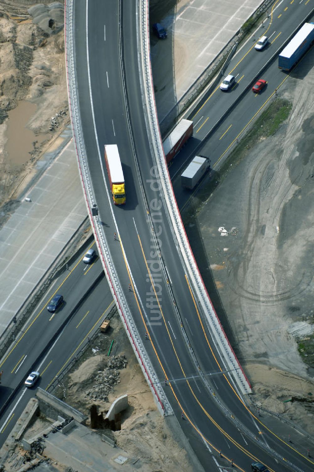 Luftbild Nuthetal - Baustelle vom Um- und Ausbau des Autobahndreieck Nuthetal (A 10 und A 115)