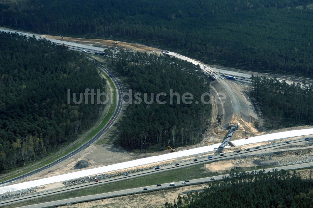 Luftbild Nuthetal - Baustelle vom Um- und Ausbau des Autobahndreieck Nuthetal (A 10 und A 115)