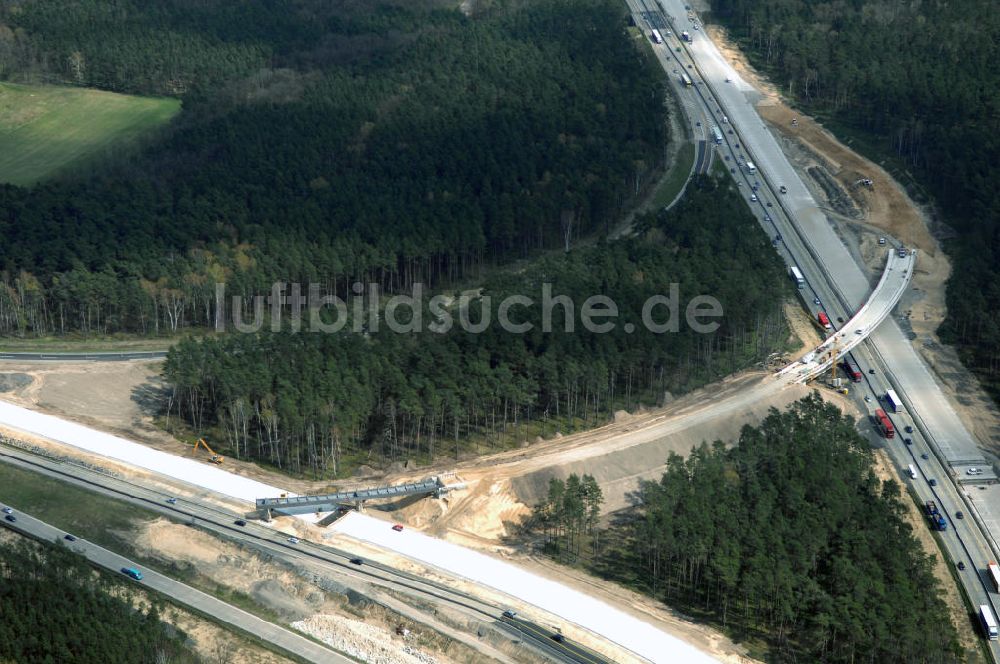 Luftbild Nuthetal - Baustelle vom Um- und Ausbau des Autobahndreieck Nuthetal (A 10 und A 115)