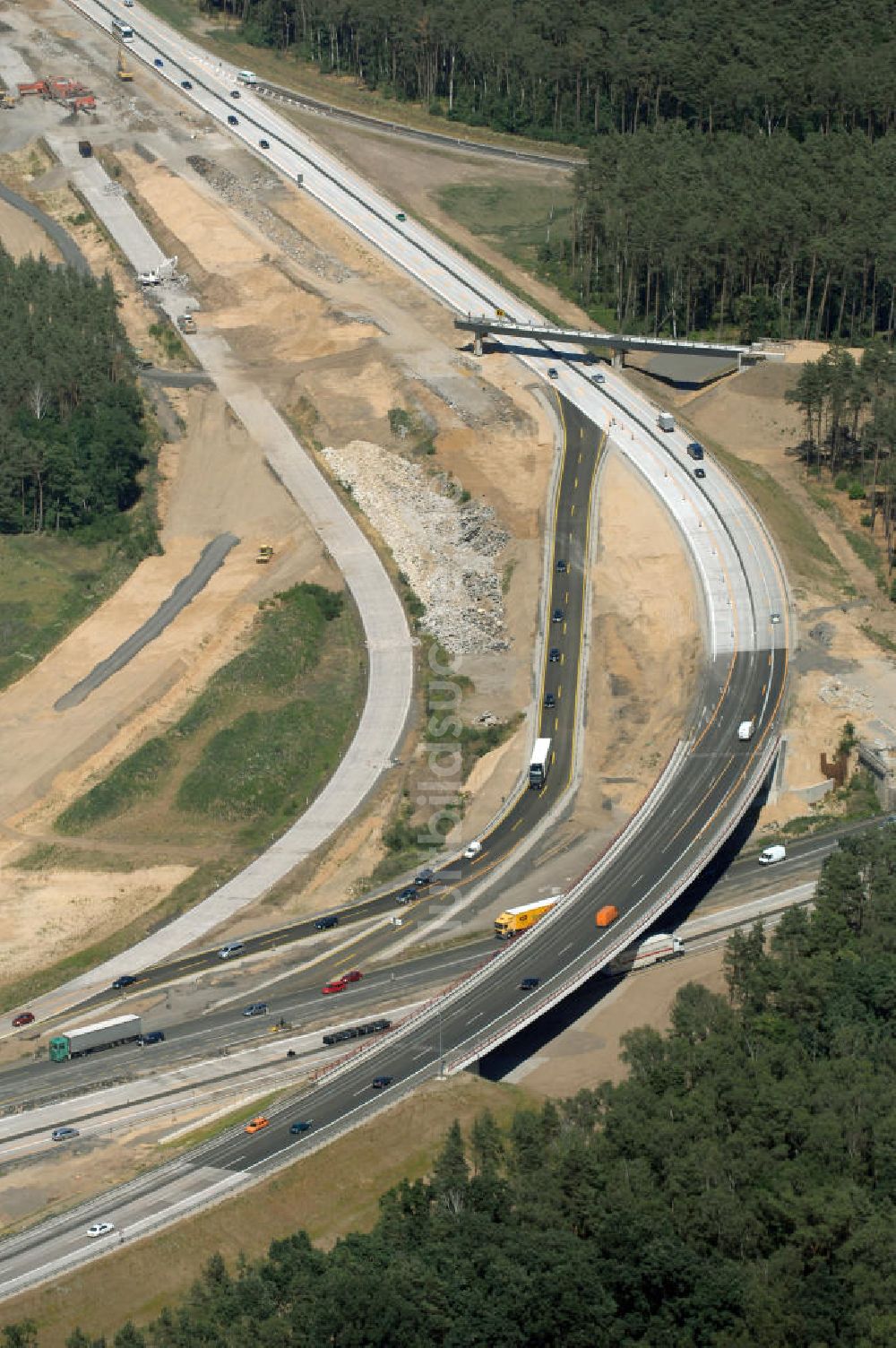 Luftbild Nuthetal - Baustelle vom Um- und Ausbau des Autobahndreieck Nuthetal (A 10 und A 115)