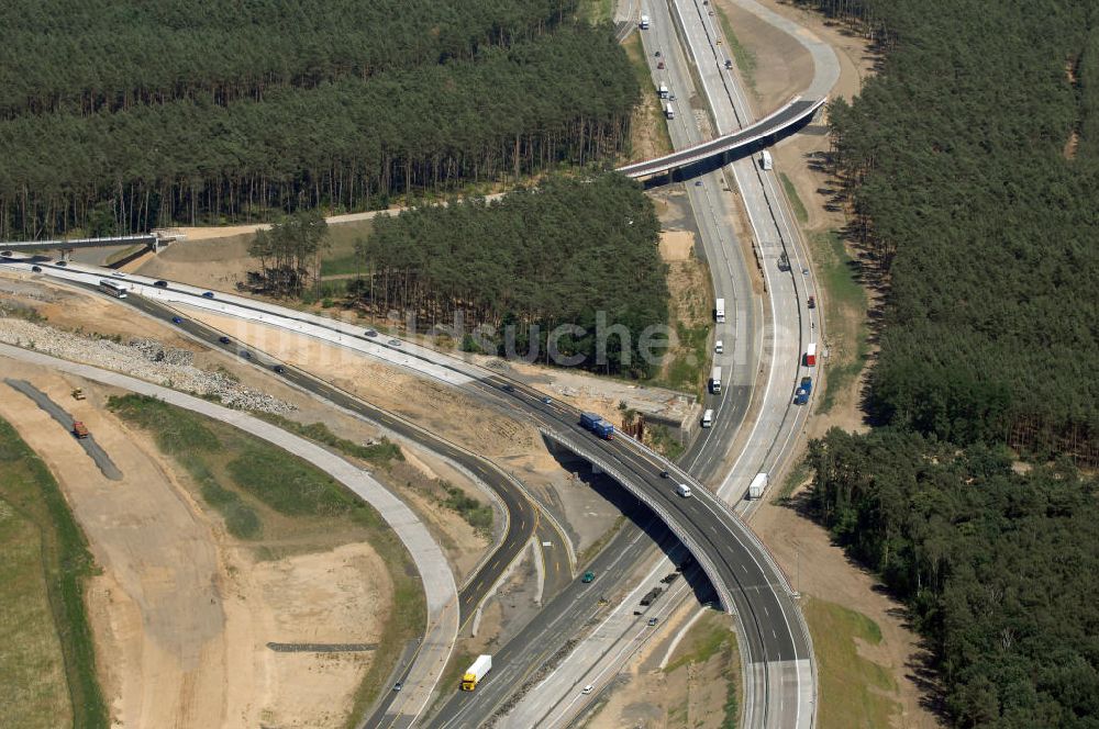 Luftbild Nuthetal - Baustelle vom Um- und Ausbau des Autobahndreieck Nuthetal (A 10 und A 115)