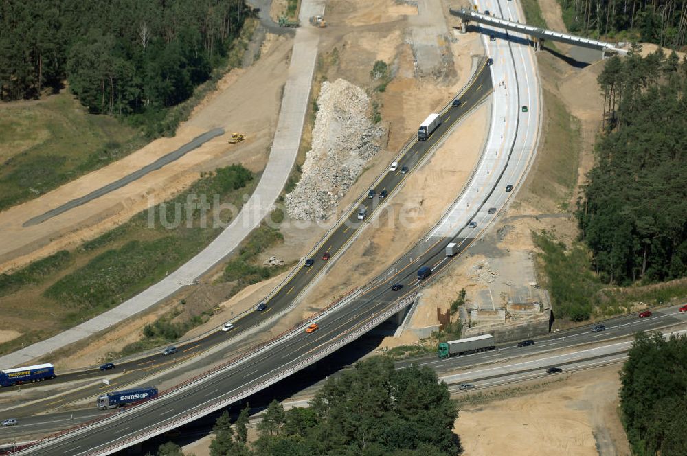 Nuthetal aus der Vogelperspektive: Baustelle vom Um- und Ausbau des Autobahndreieck Nuthetal (A 10 und A 115)