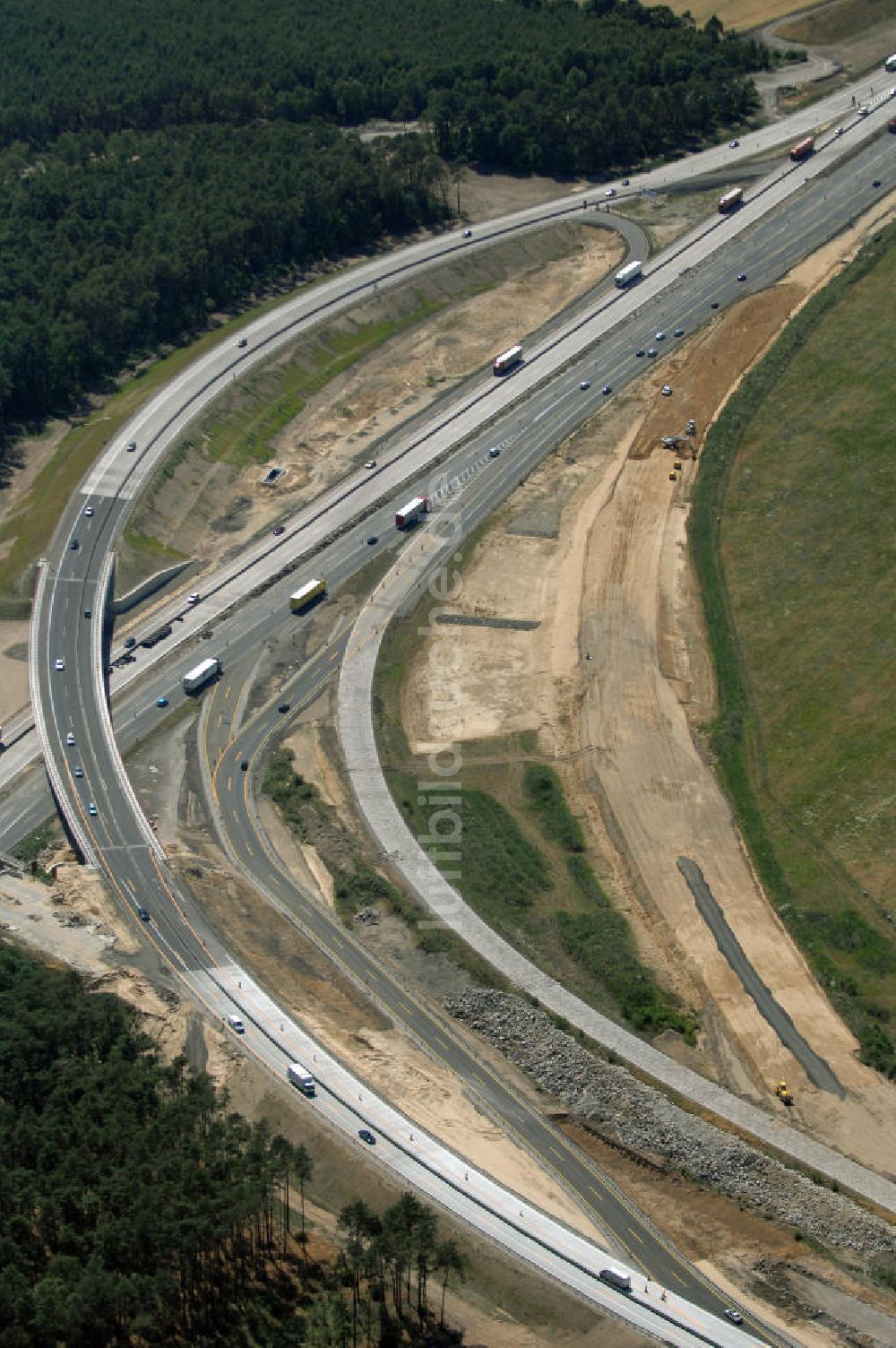 Luftbild Nuthetal - Baustelle vom Um- und Ausbau des Autobahndreieck Nuthetal (A 10 und A 115)