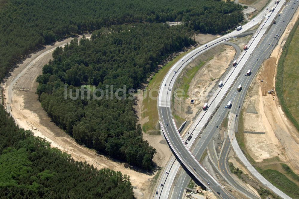 Nuthetal von oben - Baustelle vom Um- und Ausbau des Autobahndreieck Nuthetal (A 10 und A 115)