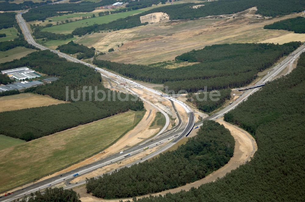 Luftbild Nuthetal - Baustelle vom Um- und Ausbau des Autobahndreieck Nuthetal (A 10 und A 115)