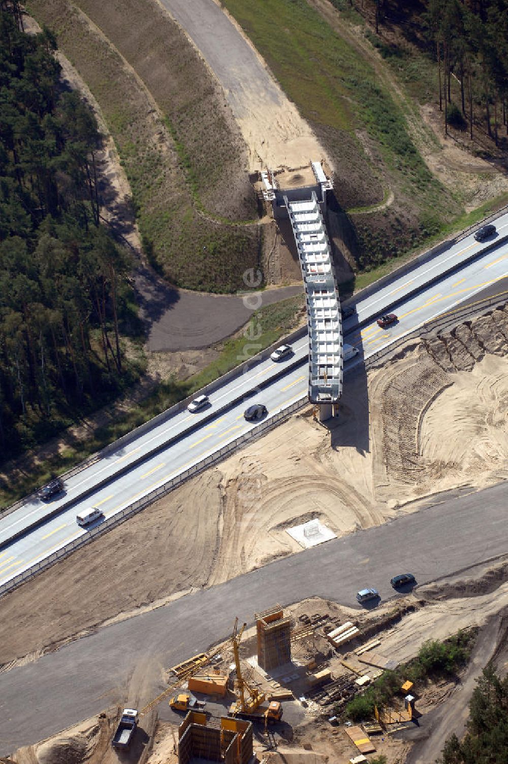 Berlin aus der Vogelperspektive: Baustelle vom Um- und Ausbau des Autobahndreieck Nuthetal (A 10 und A 115)