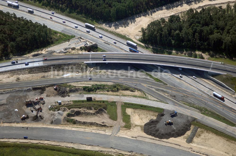 Berlin aus der Vogelperspektive: Baustelle vom Um- und Ausbau des Autobahndreieck Nuthetal (A 10 und A 115)