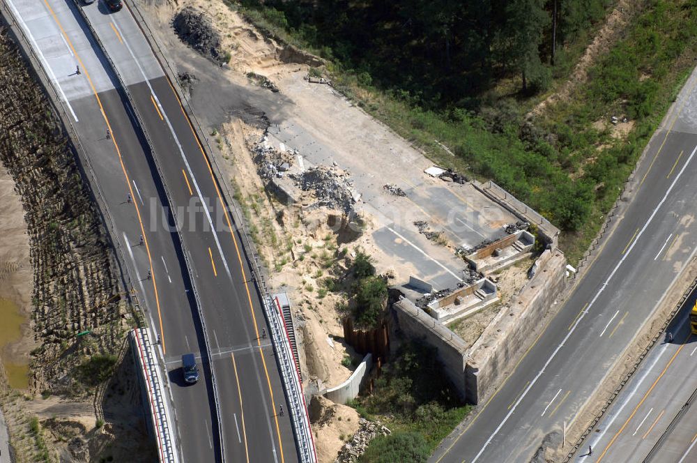 Luftbild Berlin - Baustelle vom Um- und Ausbau des Autobahndreieck Nuthetal (A 10 und A 115)