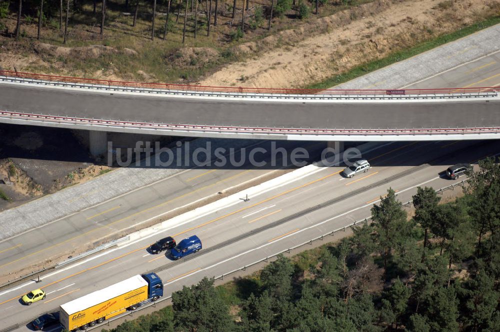 Berlin aus der Vogelperspektive: Baustelle vom Um- und Ausbau des Autobahndreieck Nuthetal (A 10 und A 115)