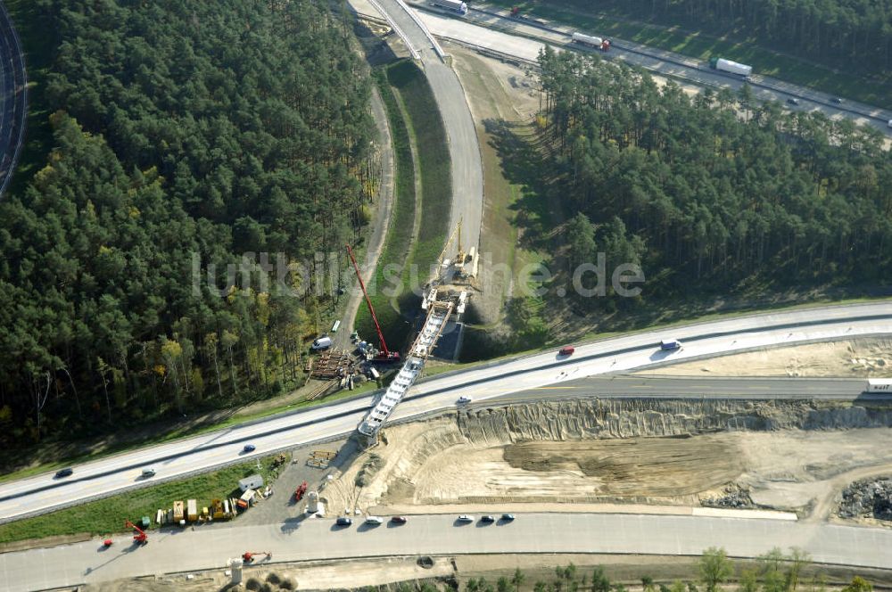 Luftbild Nuthetal - Baustelle vom Um- und Ausbau des Autobahndreieck Nuthetal (A 10 und A 115)