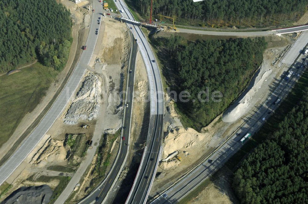 Nuthetal von oben - Baustelle vom Um- und Ausbau des Autobahndreieck Nuthetal (A 10 und A 115)