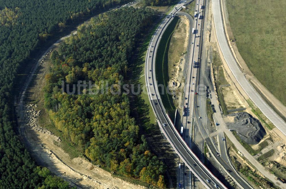 Luftbild Nuthetal - Baustelle vom Um- und Ausbau des Autobahndreieck Nuthetal (A 10 und A 115)